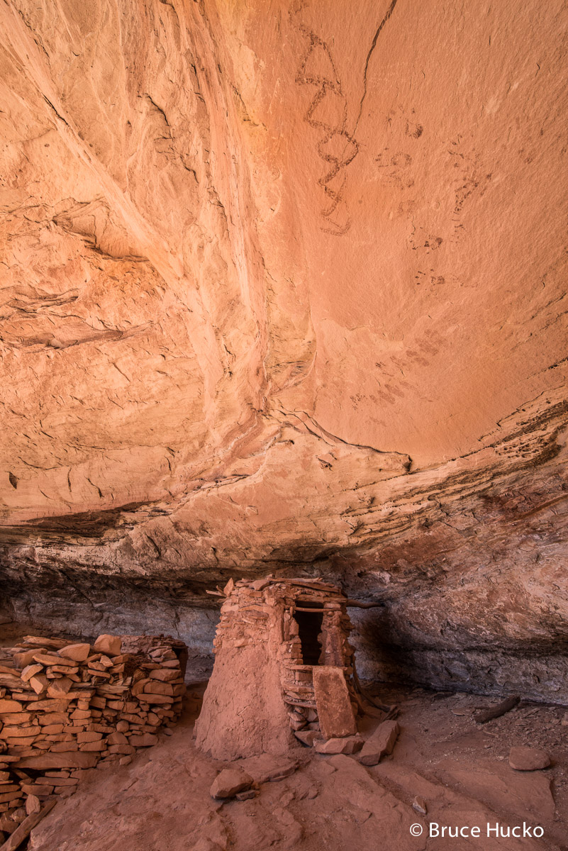 Cedar Mesa,Cedar Mesa ruins,anasazi,anasazi ruins,ancestral puebloan rock art ruins,rock art ruins