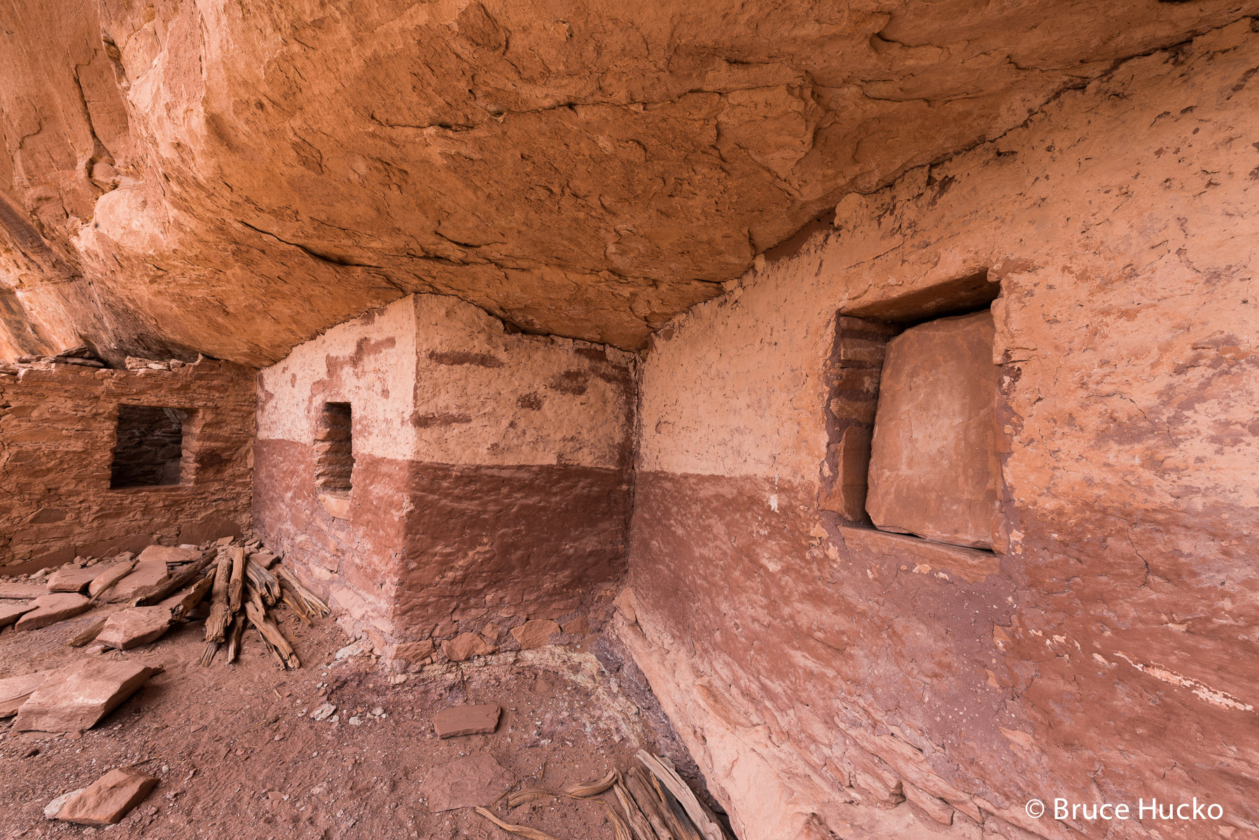 Cedar Mesa,Cedar Mesa Anasazi ruin,Cedar Mesa ruins,Fish Creek,Red and White Wall Ruin